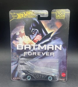 Batimóvil Hot Wheels Premium Batman Forever 2024 cultura pop jinetes reales (13) - Imagen 1 de 3