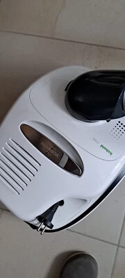 Vorwerk Kobold VT300 Staubsauger in sehr gutem Zustand, da wenig gebraucht. - Bild 1 von 4