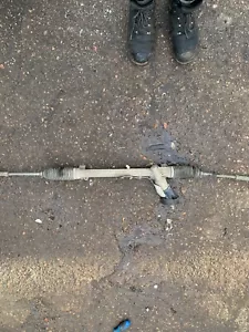 AUDI A1 8X STEERING RACK 1.6TDI 6C2423058J 2015-2018 3DR - Picture 1 of 7