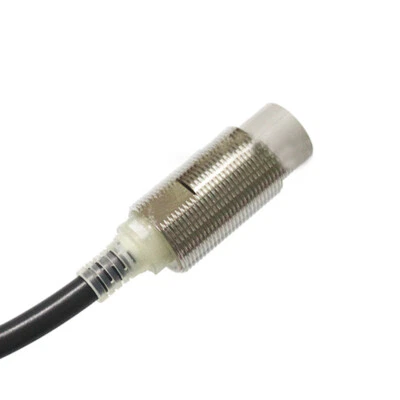 E2E-X14MD1 For OMRON Inductive Proximity Sensor DC 2-wire - Image 1 of 4