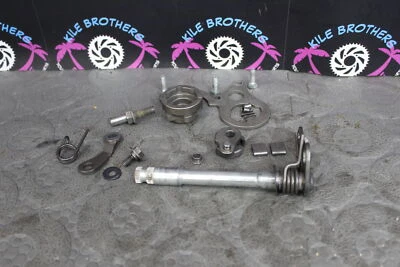 1989 honda cr125r МЕХАНИЗМ ПЕРЕКЛЮЧЕНИЯ ПЕРЕДАЧ ХРАПОВИК В СБОРЕ 24312-KA3-741 - Изображение 1 из 4