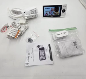 HelloBaby No WiFi Baby Monitor 5" Screen 30-Hour Battery Pan-Tilt-Zoom Video - Picture 1 of 3
