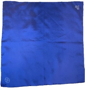 H31# Fendi Women’s Blue Silk Scarf Logo Print Made in Italy Vintage Luxury - Picture 1 of 4