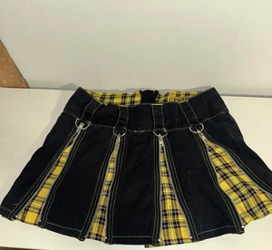 Minifalda plisada gótica Tripp NYC XS negra amarilla a cuadros cremallera punk centro comercial - Imagen 1 de 7