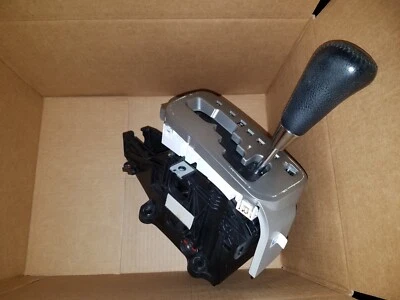 2003 TO 2009 TOYOTA 4RUNNER AUTOMATIC TRANSMISSION FLOOR LEVER SHIFTER KNOB - Image 1 of 4