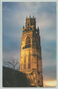 POSTAL Iglesia de Botolfo, Boston. El tocón iluminado - Imagen 1 de 2