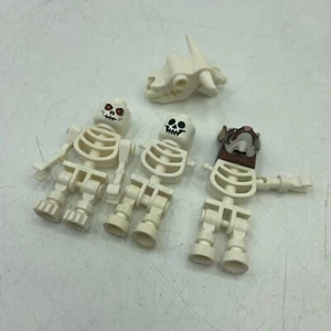 Set of 3 Lego Skeleton Fantasy Minifigure. - Picture 1 of 24