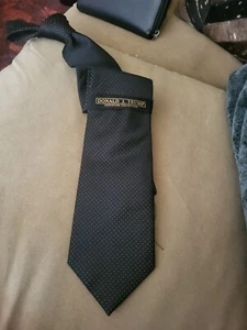 Donald J Trump Signature Collection, 100% Silk Tie! - Picture 1 of 6