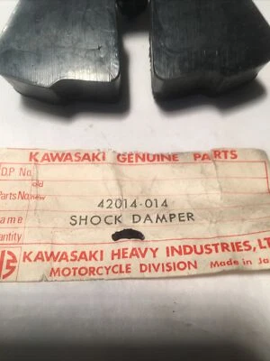 Amortiguador de buje trasero Kawasaki H1 P/N 42014-014 1969-75 H1 1976 KH500 NOS OEM Foto 1 de 4