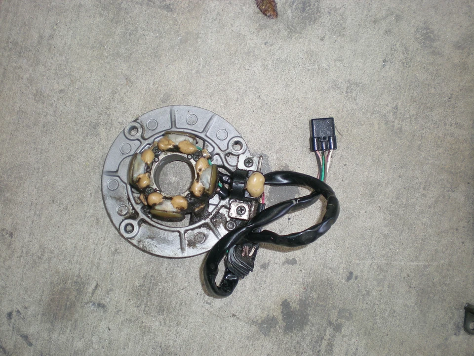 Estator Yamaha YZ 400 F YZ400 YZ400F 1999  Foto 1 de 1