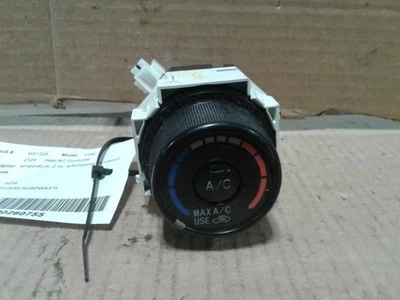 Controles de temperatura climática aire acondicionado calor 2009-2010 09-10 PONTIAC VIBE opción C60 Foto 1 de 4