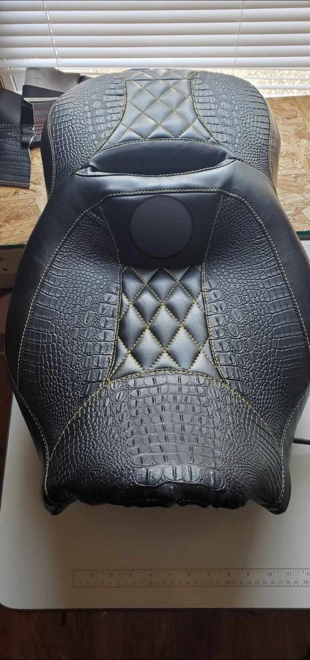 Hammock  Harley-Davidson Replacement seat Cover - Image 1 of 4