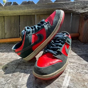 Nike SB Zoom Dunk Low Pro Reverse Shark Men's US Size 10.5 - Picture 1 of 7