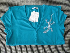 Girl's T-shirt, New With Tags, Size M, Color Green, V-Neck, Cap Short Sleeves - Picture 1 of 8