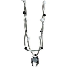 Pearls Necklace Ergonomic Length Enhances Neckline for Dating or Office Use - Picture 1 of 8