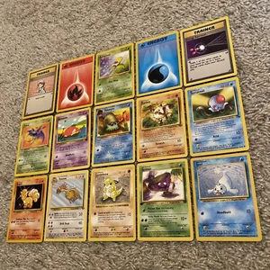 15 Original Vintage WOTC Pokémon Cards WOTC 1999 Shadowless, 1st Edition Cards - Picture 1 of 6