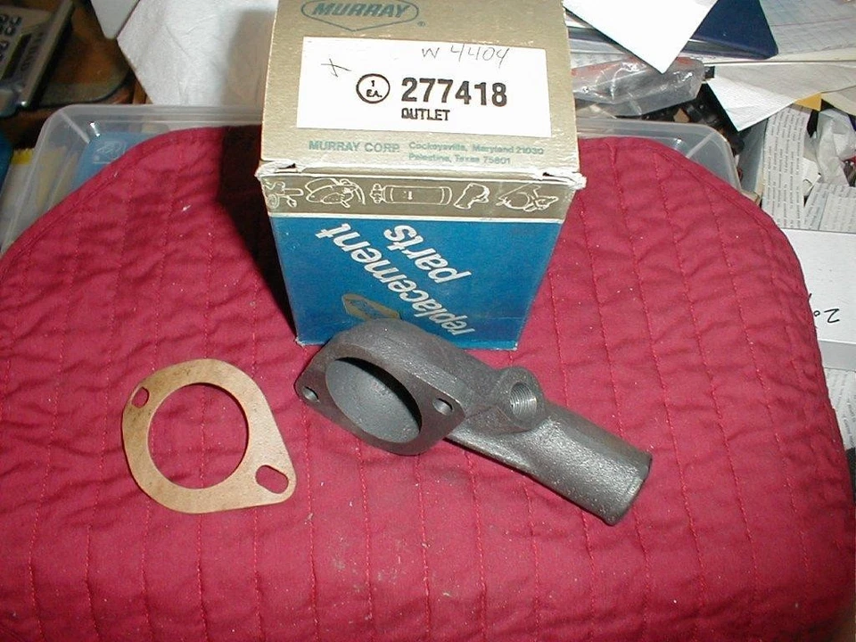 CARCASA TERMOSTATO PICK UP TOYOTA 1980 CELICA CORONA TOYOTA NUEVO DE STOCK  Foto 1 de 1