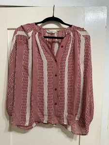 Blusa Tucker, La Clásica ~ Estampado Retro Rojo y Blanco ~ 💯seda, Talla Mediana/Grande  - Imagen 1 de 4