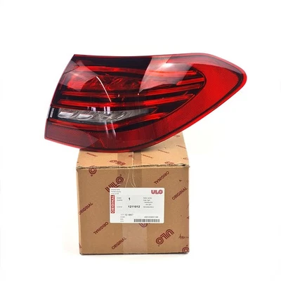 ULO Heckleuchte Rückleuchte aussen rechts für Mercedes S205 C-Klasse T-Model Fac - Bild 1 von 4