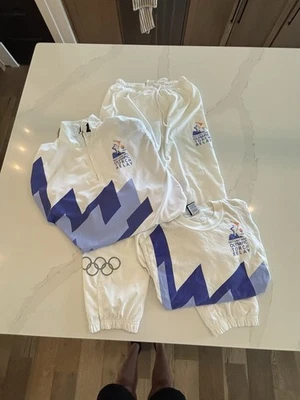RARE 2002 Salt Lake Winter Olympics Torch Relay Suit - Image 1 of 4