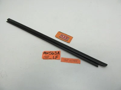 DOOR MOLDING DOOR GLASS WINDOW RUBBER SEAL DRIVER SIDE front JEEP COMANDER 06-10 - Image 1 of 4