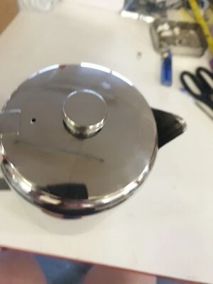 Cafetera Olympia Concorde acero inoxidable 1990 ml  Foto 1 de 4