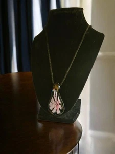 Glass Pink Flower and Black Velvet Knecklace - Picture 1 of 13