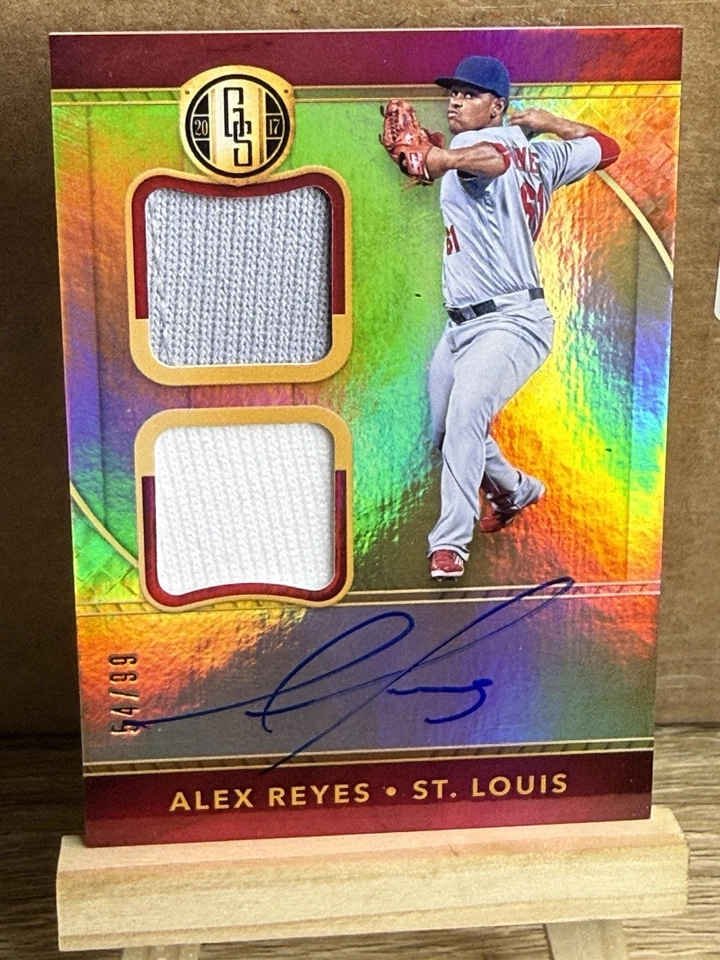 Camiseta deportiva Panini Gold Standard Rookie 2017 autógrafos doble Alex Reyes #GSD-AR/99 Foto 1 de 2