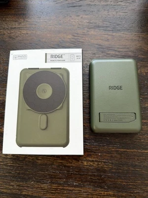 The Ridge Magnetic Power Bank Matte Olive Green 10000 mAh READ* PREOWNED! - Image 1 of 4