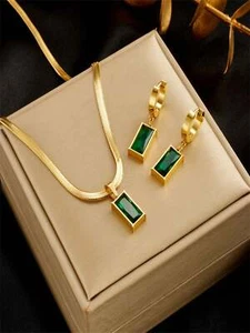 Green Zirconia Set Pendant Necklace, Snake Bone Chain & Earrings Jewelry Set - Picture 1 of 6