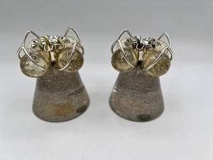 2 candelabros cónicos limpios acrílicos MCM Lucite vintage detalles metálicos uvas - Imagen 1 de 6