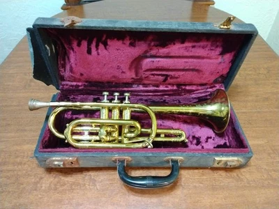 Antigua corneta y estuche Getzen 80 Deluxe principios de los años 50 Foto 1 de 4