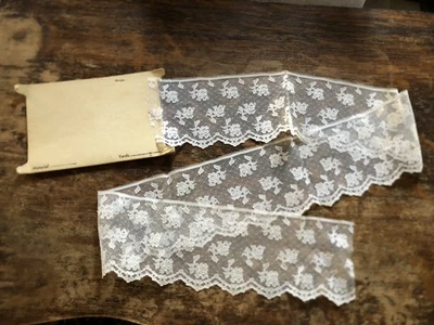 Antigua tarjeta original vintage de encaje floral de 1800’s 1900’s de 1 yarda + 11” por 4” Foto 1 de 4