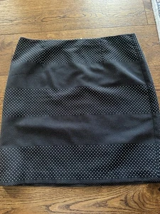 Tommy Hilfiger Rock Polyester/Baumwolle. Edle Arbeitskleidung Größe 14 schwarz/weiß gepunktet - Bild 1 von 6