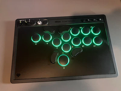 8BitDo Arcade Controller All-Button Leverless Xbox Series S/X, PC (WIN+Linux) - Bild 1 von 4