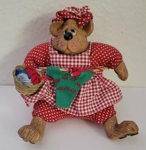 Oso Tejer Peluche Resina Estatuilla Estante Cuidador Russ Berrie Navidad País - Imagen 1 de 5