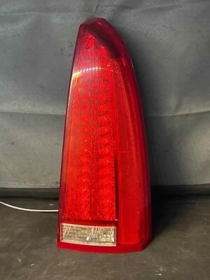 Fits 2006-11 CADILLAC DTS Right Tail Light OEM:15858152 - Image 1 of 4
