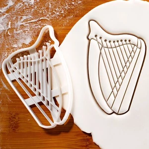 Harp cookie cutter | Celtic stringed musical instrument music orchestra Irish - Picture 1 of 6