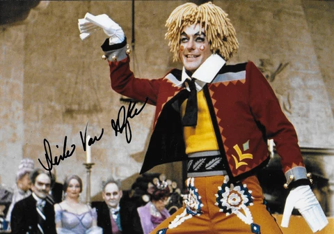 Dick Van Dyke Actor Signed Photograph 4 *With Proof & COA* Cover