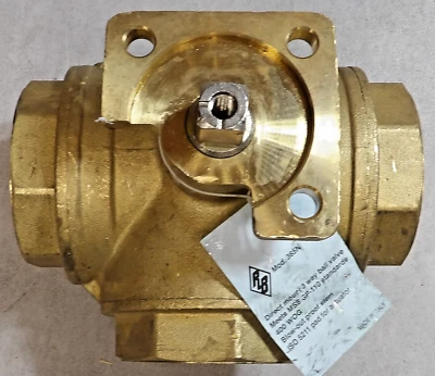 2" Bonomi 365N - 3-Way, Brass, FNPT, L-Port, Ball Valve, No Handle - Image 1 of 4