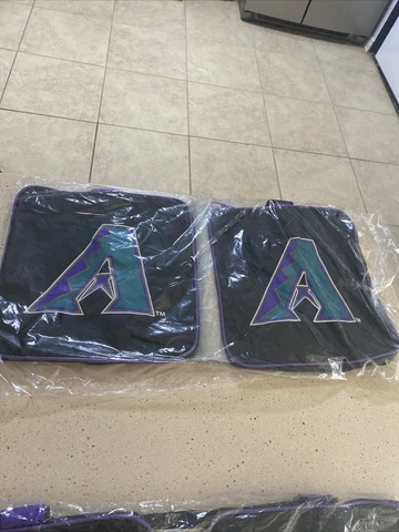 Arizona Diamondbacks 90s VINATGE RETRO Black/Purple/Teal Duffel Bag BRAND NEW Cover