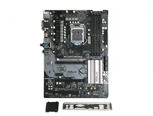 ASRock Z370 Pro4 ATX Intel Sockel 1151v2 inkl Blende (für 8.-9. Gen.) Mainboard - Bild 1 von 2