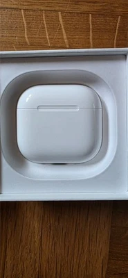 Apple AirPods 3. Generation Drahtloser Kopfhörer - Weiß - Bild 1 von 2