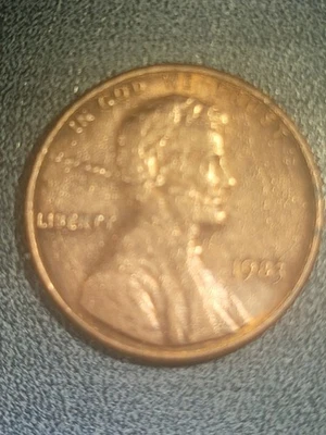 1982 One Cent Dye Crack Across Face #7 - Image 1 of 3