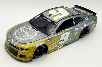 CHASE ELLIOTT 1/24 2020 KELLEY BLUEBOOK CHARLOTTE WIN RAW ELITE - Image 1 of 4