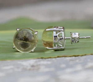 Pendientes cabujón redondos de plata de ley 925 de amatista verde natural de 10 mm - Imagen 1 de 11