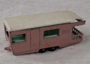 Vintage Matchbox Lesney No. 23 Trailer Caravan Pink Camper Made in England - Picture 1 of 8