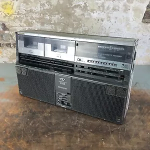 Sharp RD-688AV Professional Stereo Double-Cassette Recorder Boombox Blaster - Picture 1 of 13