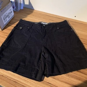Womens dakota blue black denim shorts sz 6 97% Cotton - Picture 1 of 12