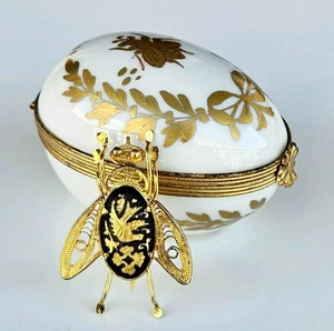 Vintage Limoges Ei Porzellan Pillendose & Fliege Demaszener Toledo Brosche - Bild 1 von 12